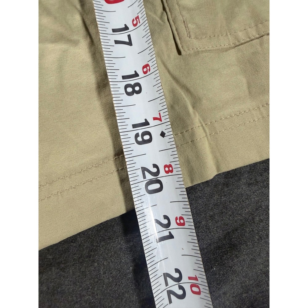 Eddie Bauer Travex Mens Khaki Tan Cargo Shorts Size 30 Hiking Outdoor Casual - Picture 5 of 6